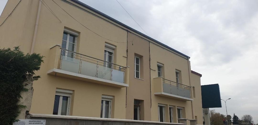 Апартаменты Le Duplex De L'Avenue Чалон-Сур-Салне Экстерьер фото